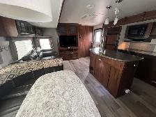 2017 North Trail 33BKSS, BUNK HOUSE MODEL, SPACIOUS - Photo 11