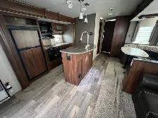 2017 North Trail 33BKSS, BUNK HOUSE MODEL, SPACIOUS - Photo 14
