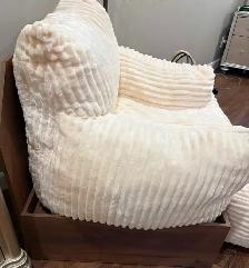 Fauteuil avec pouf en tissus moelleux crème - Photo 2