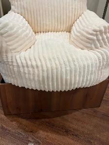 Fauteuil avec pouf en tissus moelleux crème - Photo 3