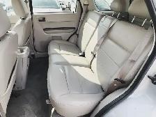 2008 Ford Escape Leather Sunroof Heated Seats Clean Carfax - Photo 9