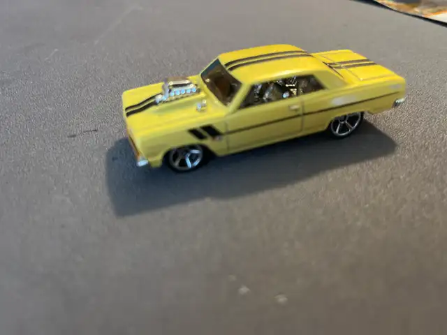 toy cars- dinky cars - Hot wheels