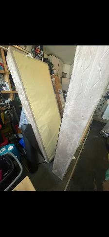 split queen box spring - Photo 2
