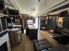 2018 Jayco Bungalow 40RLTS, SPACIOUS, COUPLES UNIT - Photo 14