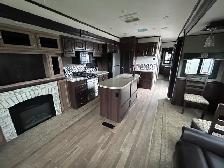 2018 Jayco Bungalow 40RLTS, SPACIOUS, COUPLES UNIT - Photo 22