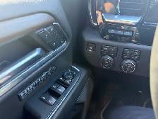 2024 Chevrolet Silverado 1500 High Country|Diesel - Photo 19