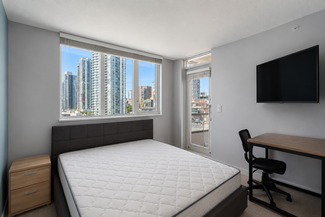 $1,500 All-In | Furnished Room Downtown Vancouver