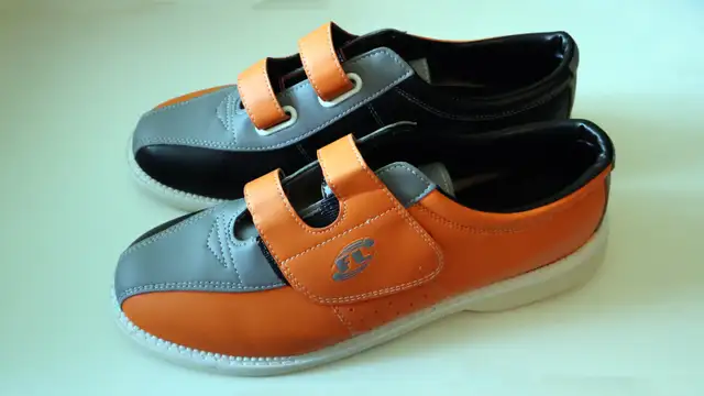 Bowling Shoes NEVER WORN