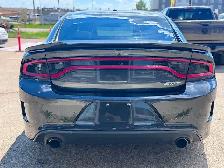2016 Dodge Charger SRT 392 4dr Sdn - Photo 6