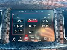 2016 Dodge Charger SRT 392 4dr Sdn - Photo 15