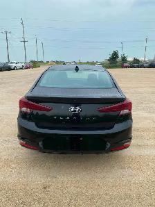 2020 Hyundai Elantra Preferred - Photo 4