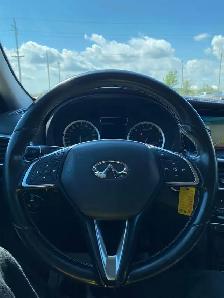 2017 Infiniti QX30 - Photo 9