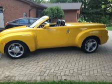 2003 CHEVROLET SSR - Photo 4