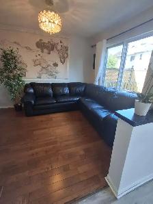 Beautiful mint-condition 3 bedroom townhouse near Blair LRT for - Photo 7