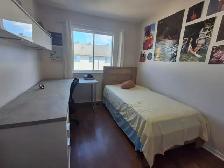 Beautiful mint-condition 3 bedroom townhouse near Blair LRT for - Photo 18
