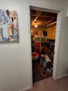 Beautiful mint-condition 3 bedroom townhouse near Blair LRT for - Photo 27