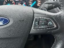 2017 Ford Escape | 4WD | 2.0L | CLEAN CARFAX | PANO ROOF | PUSH - Photo 10
