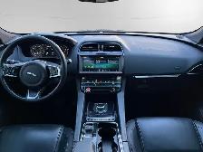 2020 Jaguar F-Pace | 25T AWD | CLEAN CARFAX | PANO ROOF | MERIDI - Photo 15