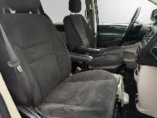2017 Dodge Grand Caravan | BACK-UP CAM | BIG SCREEN | POWER SEAT - Photo 15