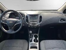 2018 Chevrolet Cruze | LOW KMS | BACK-UP CAM | - Photo 10
