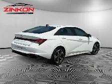 2022 Hyundai Elantra | CLEAN CARFAX | ONE-OWNER | LEATHER | NAVI - Photo 5
