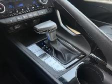 2022 Hyundai Elantra | CLEAN CARFAX | ONE-OWNER | LEATHER | NAVI - Photo 23