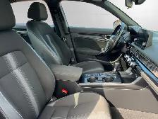 2023 Honda Civic | ONE-OWNER | CLEAN CARFAX | SUNROOF | BACK-UP - Photo 13