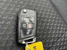 2021 Volkswagen Tiguan | 4MOTION | CLEAN CARFAX | CAR-PLAY | LEA - Photo 26