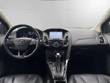2018 Ford Focus | CLEAN CARFAX | 2.0L | 4WD | BIG SCREEN | SUNRO - Photo 20