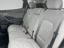 2015 Hyundai Santa Fe | CLEAN CARFAX | LOW KMS | BLUETOOTH | HEA - Photo 11