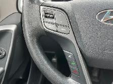 2015 Hyundai Santa Fe | CLEAN CARFAX | LOW KMS | BLUETOOTH | HEA - Photo 17