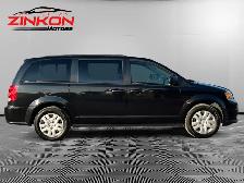 2020 Dodge Grand Caravan | ONE-OWNER | CLEAN CARFAX | STOW N GO - Photo 6