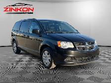 2020 Dodge Grand Caravan | ONE-OWNER | CLEAN CARFAX | STOW N GO - Photo 7