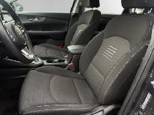 2020 Kia Forte | ONE-OWNER | BACK-UP CAM | CAR-PLAY | HTD SEATS - Photo 10