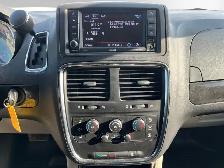 2019 Dodge Grand Caravan | CLEAN CARFAX | NAVI | BACK-UP | - Photo 11