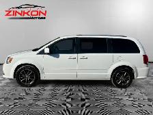 2017 Dodge Grand Caravan | CLEAN CARFAX | BIG SCREEN | ALL POWER - Photo 2