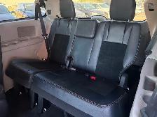2017 Dodge Grand Caravan | CLEAN CARFAX | BIG SCREEN | ALL POWER - Photo 16