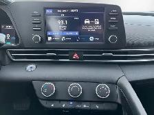 2022 Hyundai Elantra | ONE-OWNER | CLEAN CARFAX | BACK-UP CAM | - Photo 15