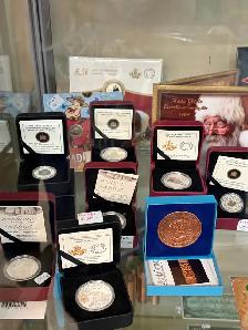 NEW STOCK RECORDS , COINS, VIDEO GAMES, VINTAGE TOYS AND M - Photo 5