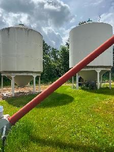 2 Westco Fertilizer Bins - Photo 2