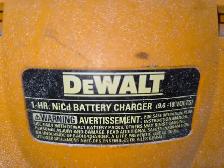 Dewalt Corded Radio 9.6V & 18V 1Hr NiCd Battery Charger - Photo 5