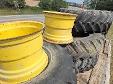 Tractor Tires - Photo 6