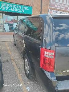 2010 Dodge Grand Caravan SE  Fully Certified Loaded  $3,800 - Photo 4