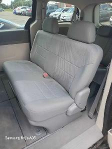 2010 Dodge Grand Caravan SE  Fully Certified Loaded  $3,800 - Photo 5