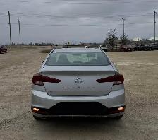 2020 Hyundai Elantra SE - Photo 8