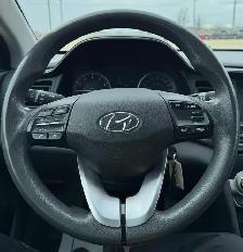 2020 Hyundai Elantra SE - Photo 11