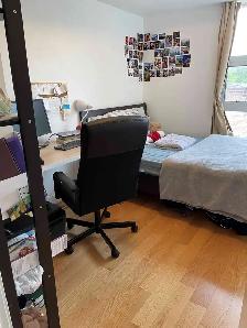 1 bedroom in Downtown Toronto Condo Unit - Photo 4