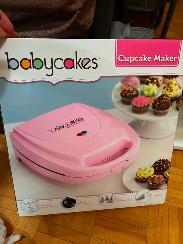 Mini cupcake maker