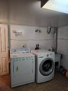 A nice two bedrooms basement Apt downtown Toronto all inclusive - Photo 7