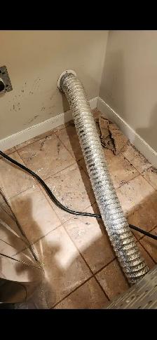 House Cleaner - Photo 2